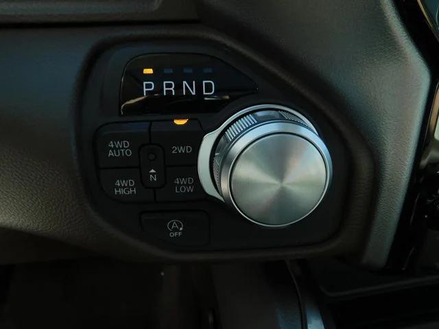 2026 Ram 1500 Laramie Crew Cab 4x4 5'7" Box