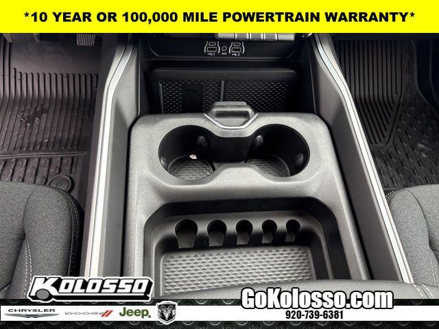 2026 Ram 1500 Big Horn Crew Cab 4x4 5'7" Box
