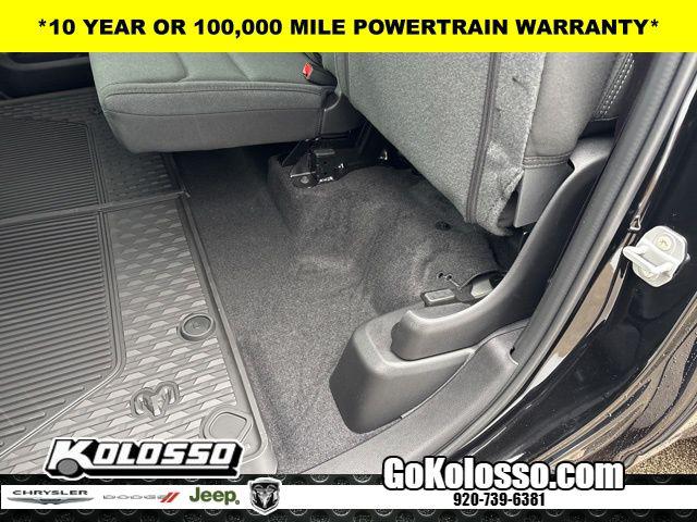 2026 Ram 1500 Big Horn Crew Cab 4x4 5'7" Box