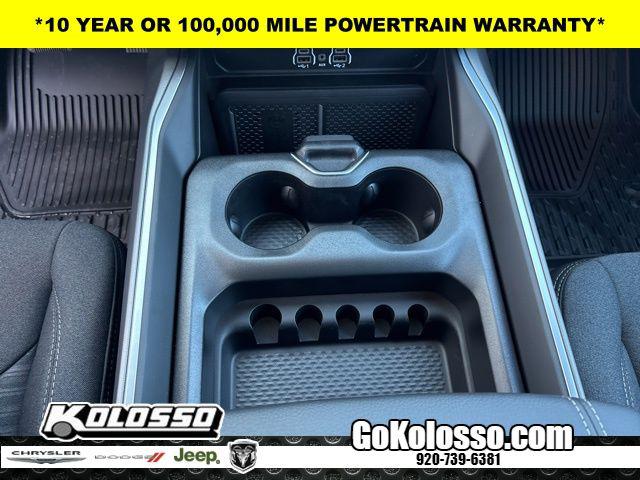 2026 Ram 1500 Big Horn Crew Cab 4x4 5'7" Box