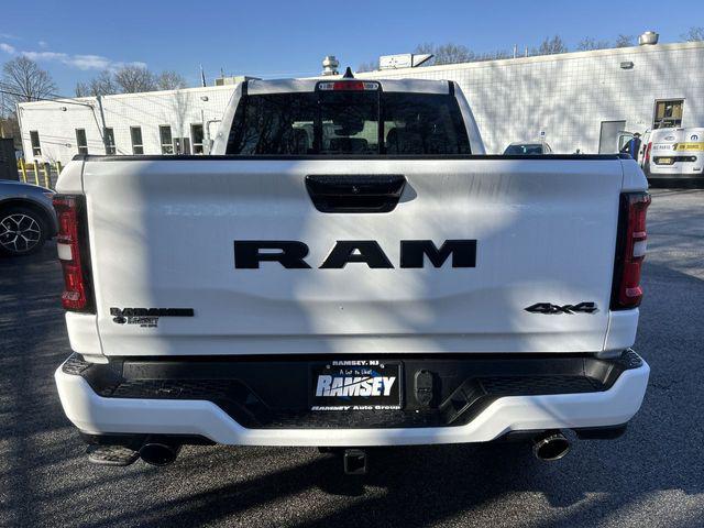 2026 Ram 1500 Laramie Crew Cab 4x4 5'7" Box