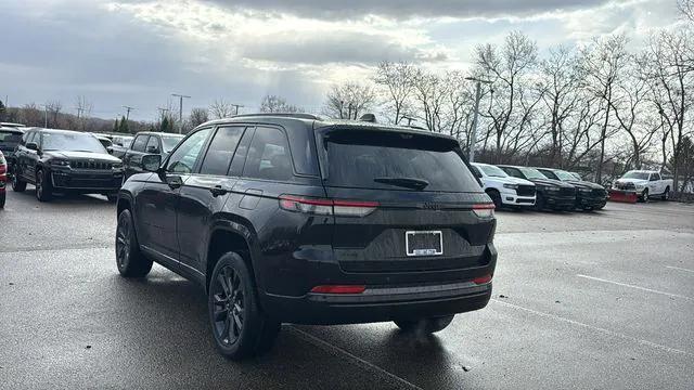 2026 Jeep Grand Cherokee GRAND CHEROKEE LIMITED RESERVE 4X4