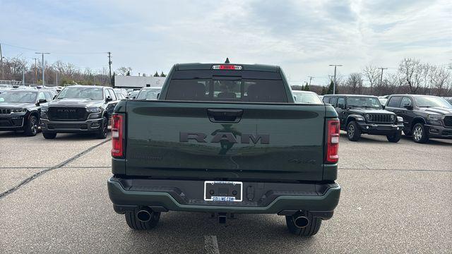 2026 Ram 1500 Big Horn Crew Cab 4x4 5'7" Box