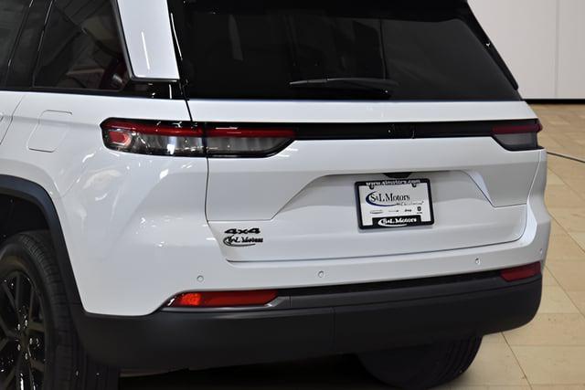 2026 Jeep Grand Cherokee Altitude 4x4