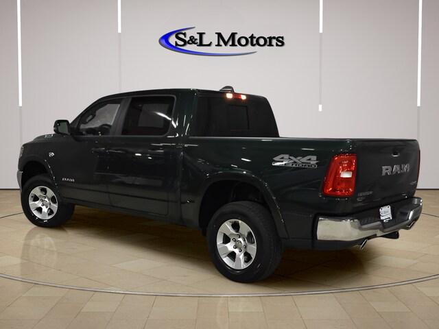 2026 Ram 1500 Big Horn Crew Cab 4x4 5'7" Box