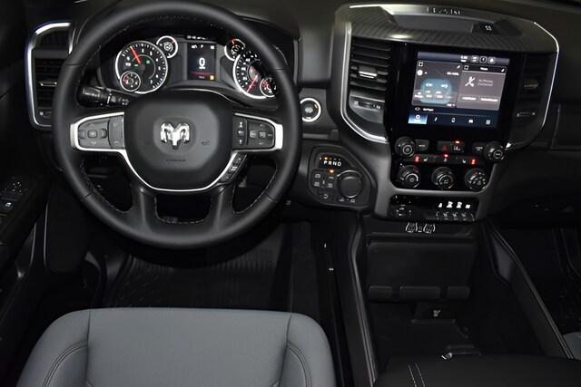 2026 Ram 1500 Big Horn Crew Cab 4x4 5'7" Box