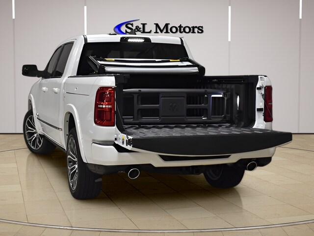 2026 Ram 1500 Tungsten Crew Cab 4x4 5'7" Box