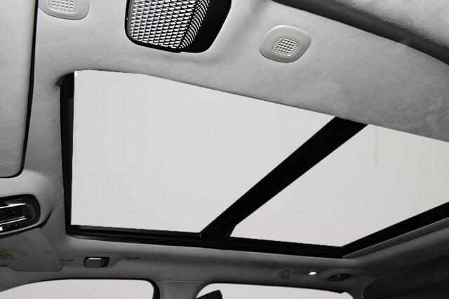 2026 Ram 1500 Tungsten Crew Cab 4x4 5'7" Box