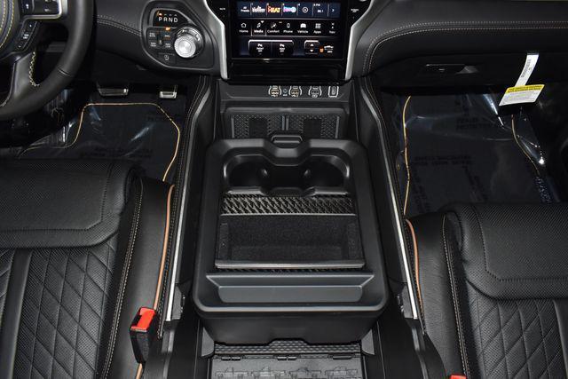 2026 Ram 1500 Tungsten Crew Cab 4x4 5'7" Box