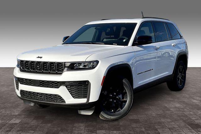 2026 Jeep Grand Cherokee GRAND CHEROKEE LAREDO ALTITUDE 4X4