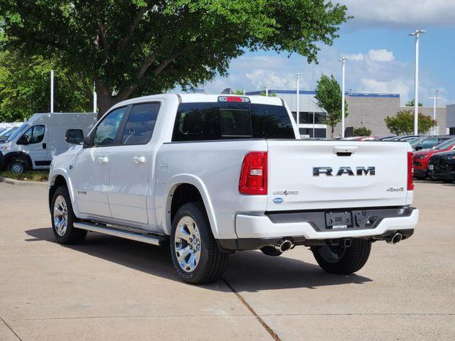 2026 Ram 1500 Lone Star Crew Cab 4x4 5'7" Box