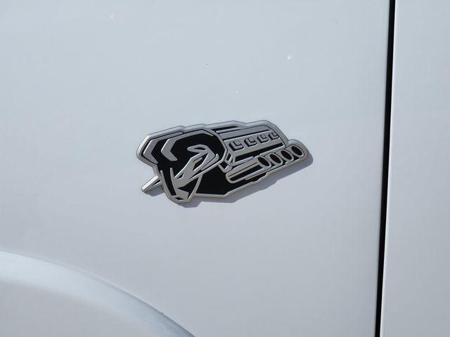2026 Ram 1500 Lone Star Crew Cab 4x4 5'7" Box