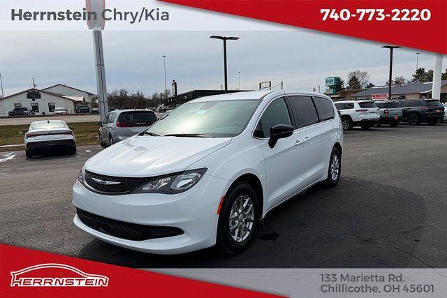 2026 Chrysler Voyager VOYAGER LX