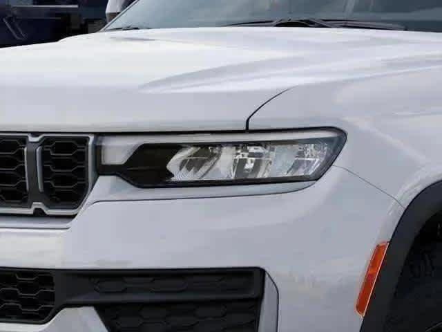 2026 Jeep Grand Cherokee GRAND CHEROKEE LAREDO ALTITUDE 4X4 2026 Jeep Grand Cherokee GRAND CHEROKEE LAREDO ALTITUDE 4X4