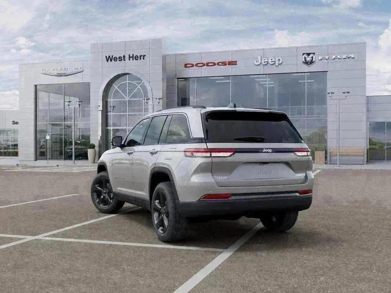 New 2026 Silver Zynith Exterior Paint Jeep Limited image 29