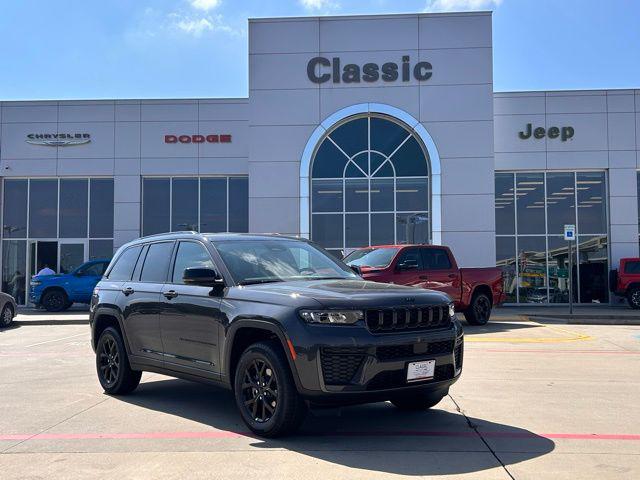 2026 Jeep Grand Cherokee Altitude 4x2 for sale in Texarkana, TX