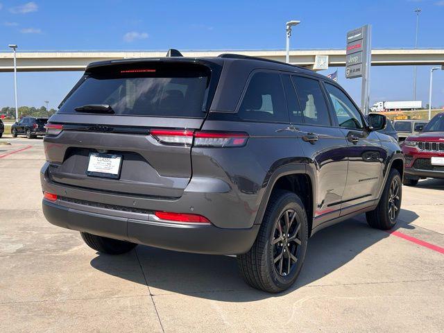 2026 Jeep Grand Cherokee Altitude 4x2