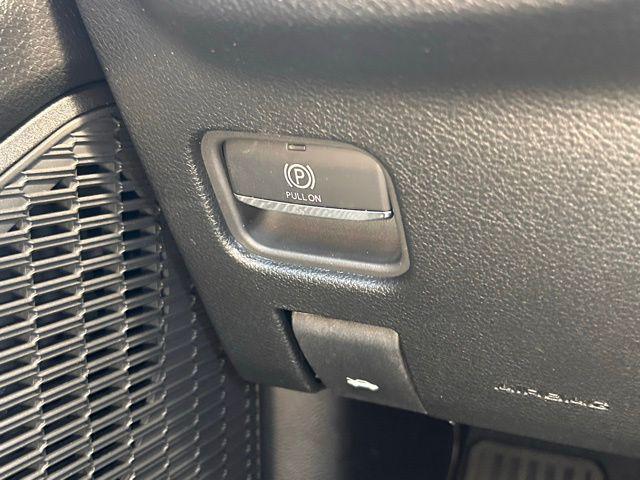 2026 Jeep Grand Cherokee Altitude 4x2