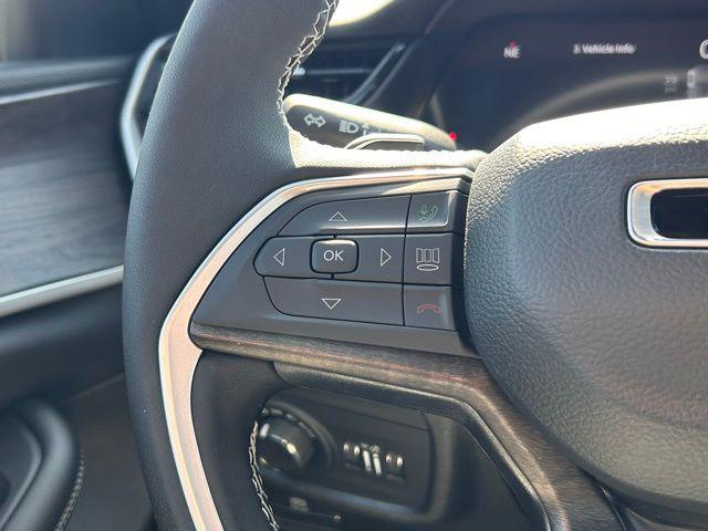 2026 Jeep Grand Cherokee Altitude 4x2