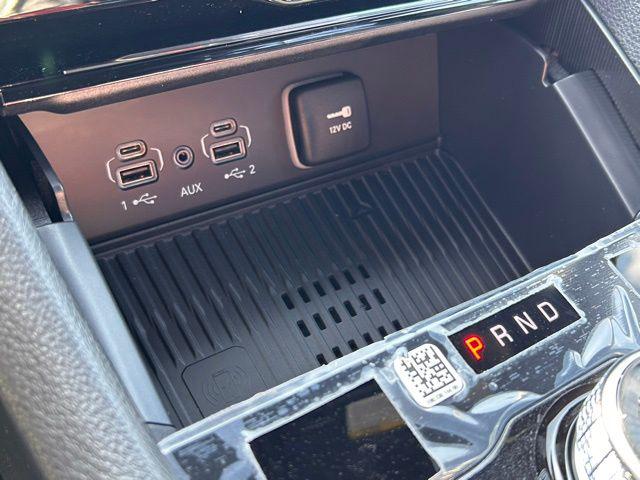 2026 Jeep Grand Cherokee Altitude 4x2