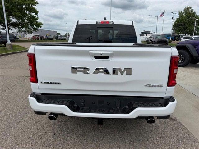 2026 Ram 1500 Laramie Crew Cab 4x4 5'7" Box