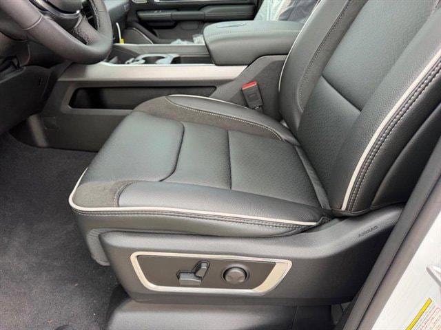 2026 Ram 1500 Laramie Crew Cab 4x4 5'7" Box