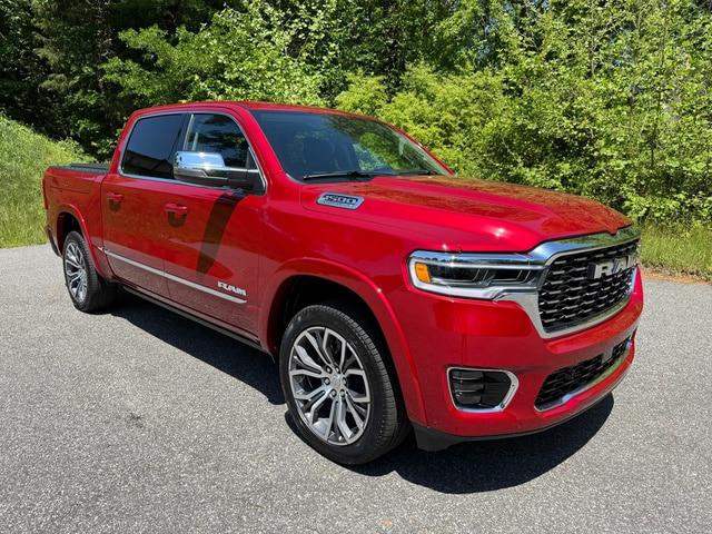 2026 Ram 1500 Tungsten Crew Cab 4x4 5'7" Box