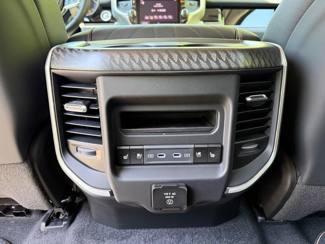 2026 Ram 1500 Tungsten Crew Cab 4x4 5'7" Box
