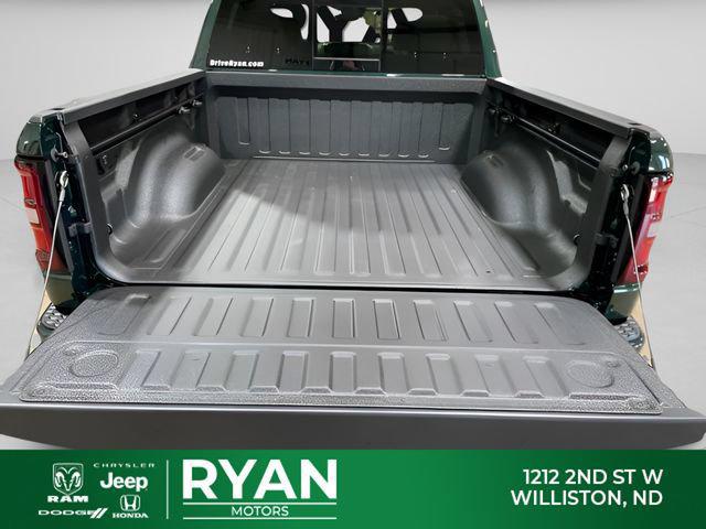 2026 Ram 1500 Laramie Crew Cab 4x4 5'7" Box