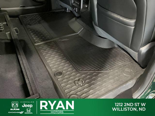 2026 Ram 1500 Laramie Crew Cab 4x4 5'7" Box