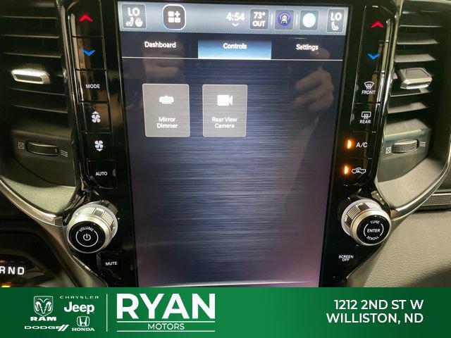 2026 Ram 1500 Laramie Crew Cab 4x4 5'7" Box