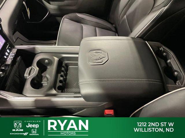 2026 Ram 1500 Laramie Crew Cab 4x4 5'7" Box