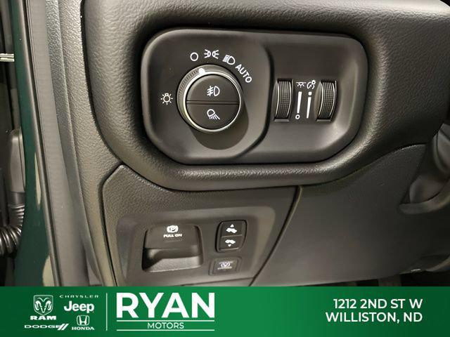 2026 Ram 1500 Laramie Crew Cab 4x4 5'7" Box