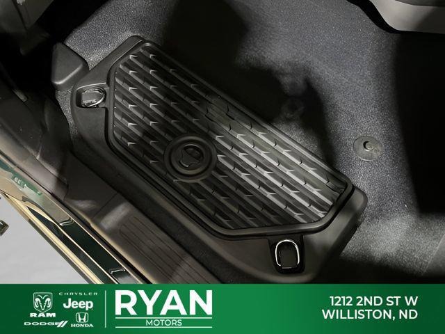 2026 Ram 1500 Laramie Crew Cab 4x4 5'7" Box
