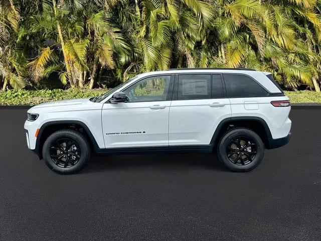 2026 Jeep Grand Cherokee GRAND CHEROKEE LAREDO ALTITUDE 4X4 2026 Jeep Grand Cherokee GRAND CHEROKEE LAREDO ALTITUDE 4X4