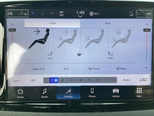 2026 Chrysler Pacifica Select AWD