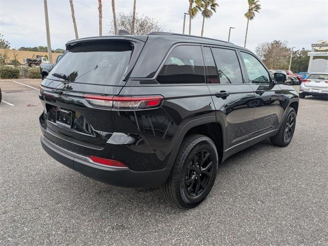 2026 Jeep Grand Cherokee GRAND CHEROKEE LAREDO ALTITUDE 4X2