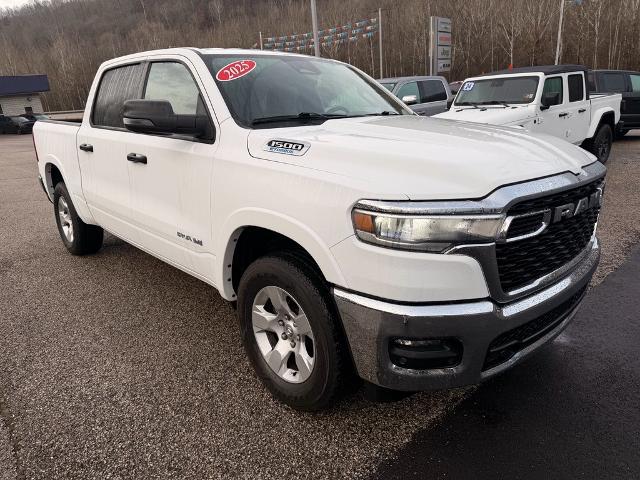 2025 Ram 1500 Big Horn Crew Cab 4x4 5'7" Box