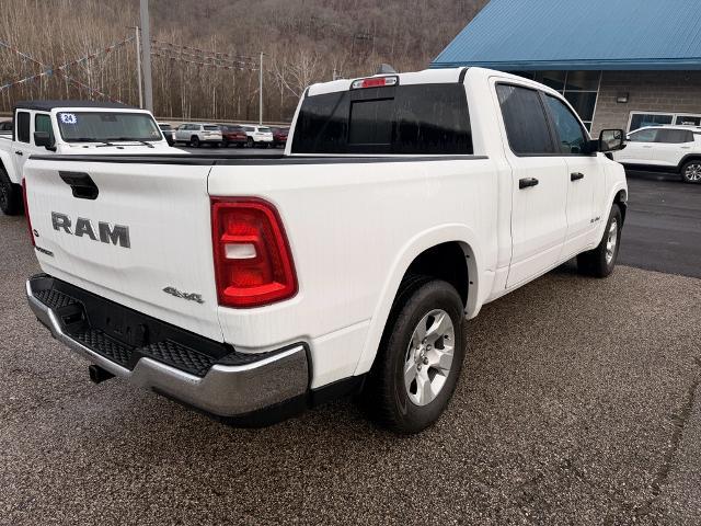 2025 Ram 1500 Big Horn Crew Cab 4x4 5'7" Box