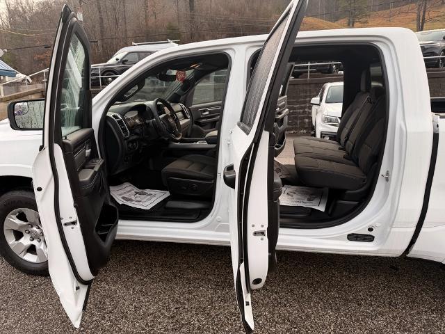 2025 Ram 1500 Big Horn Crew Cab 4x4 5'7" Box