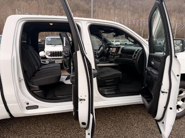 2025 Ram 1500 Big Horn Crew Cab 4x4 5'7" Box