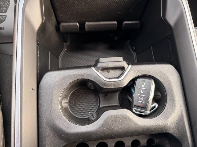 2025 Ram 1500 Big Horn Crew Cab 4x4 5'7" Box