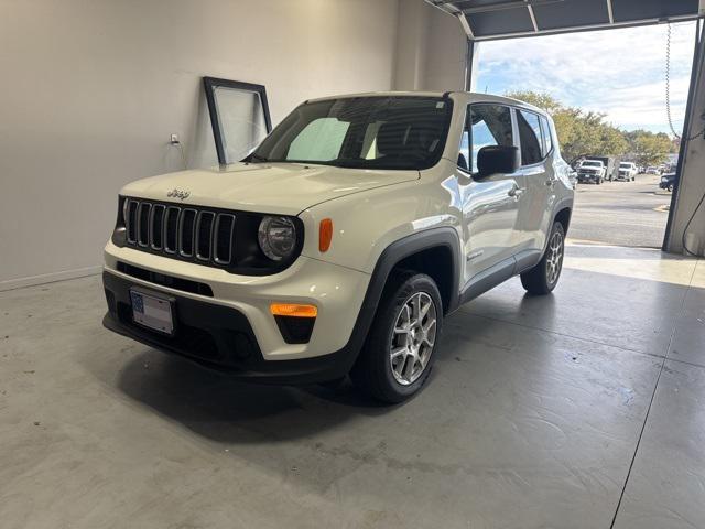 2023 Jeep Renegade Latitude 4x4