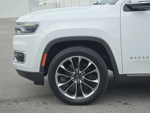 2022 Jeep Wagoneer Series III 4x4