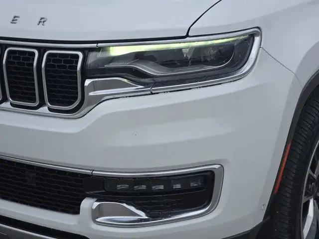 2022 Jeep Wagoneer Series III 4x4