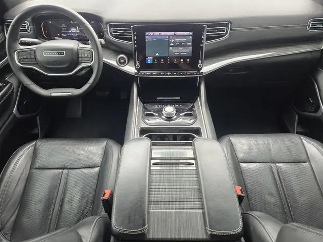 2022 Jeep Wagoneer Series III 4x4