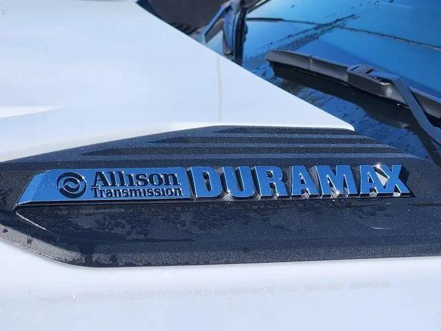 2026 Chevrolet Silverado 3500HD Crew Cab, Long Bed, High Country Dual Rear Wheel, RWD