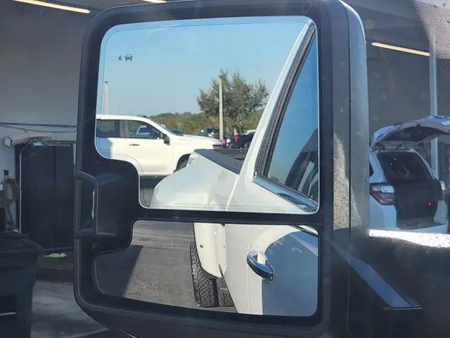 2026 Chevrolet Silverado 3500HD Crew Cab, Long Bed, High Country Dual Rear Wheel, RWD