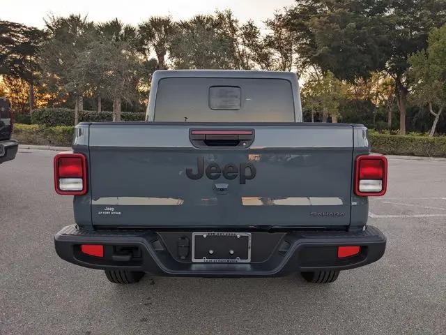 2026 Jeep Gladiator Sport