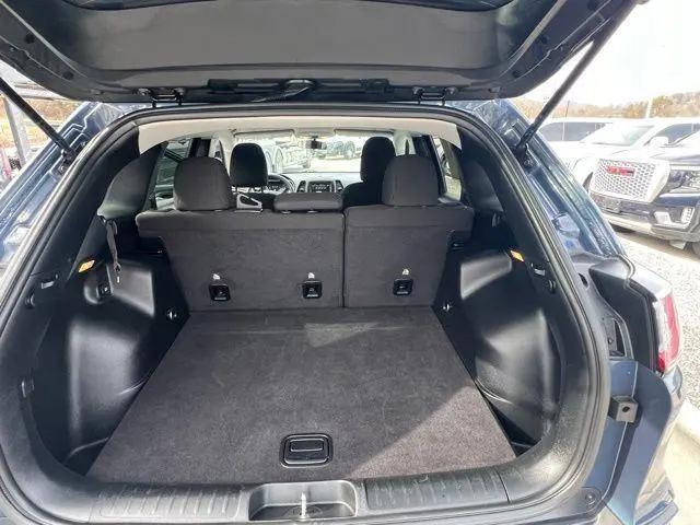 2020 Jeep Cherokee Latitude FWD